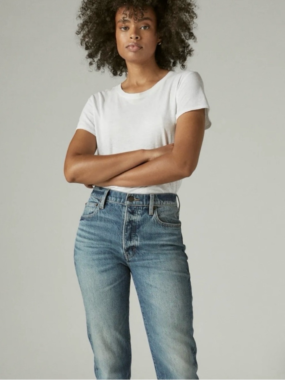 Lucky Brand High Rise Drew Mom Jean Cropped Jean Color Adair Size 10/30